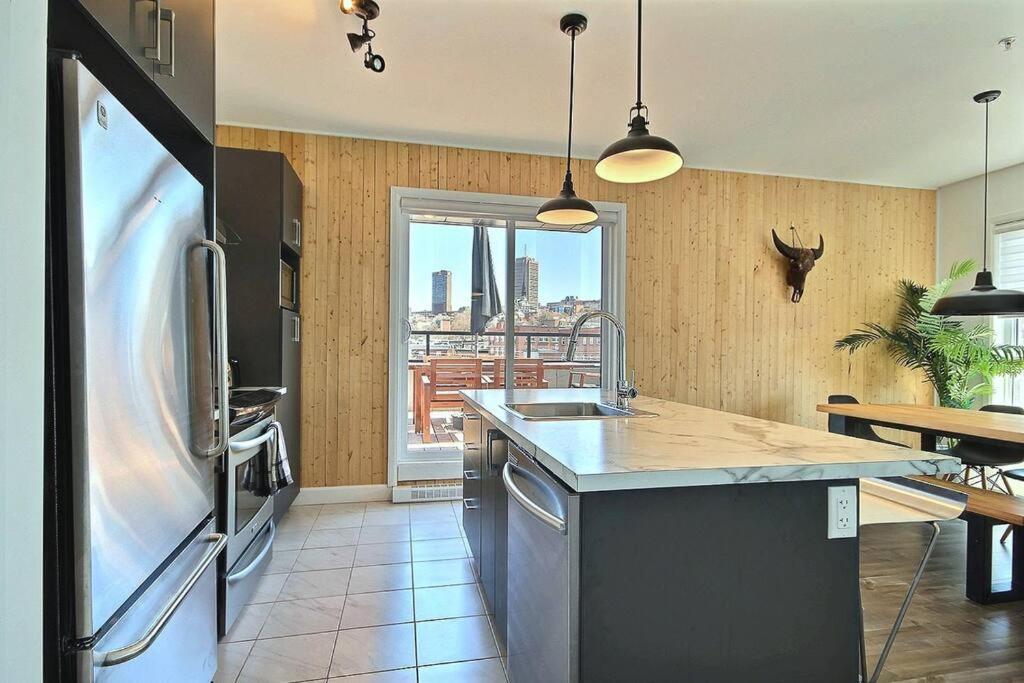 K-417 / Parking & Gym - Private Balconies Apartment Quebec City Luaran gambar